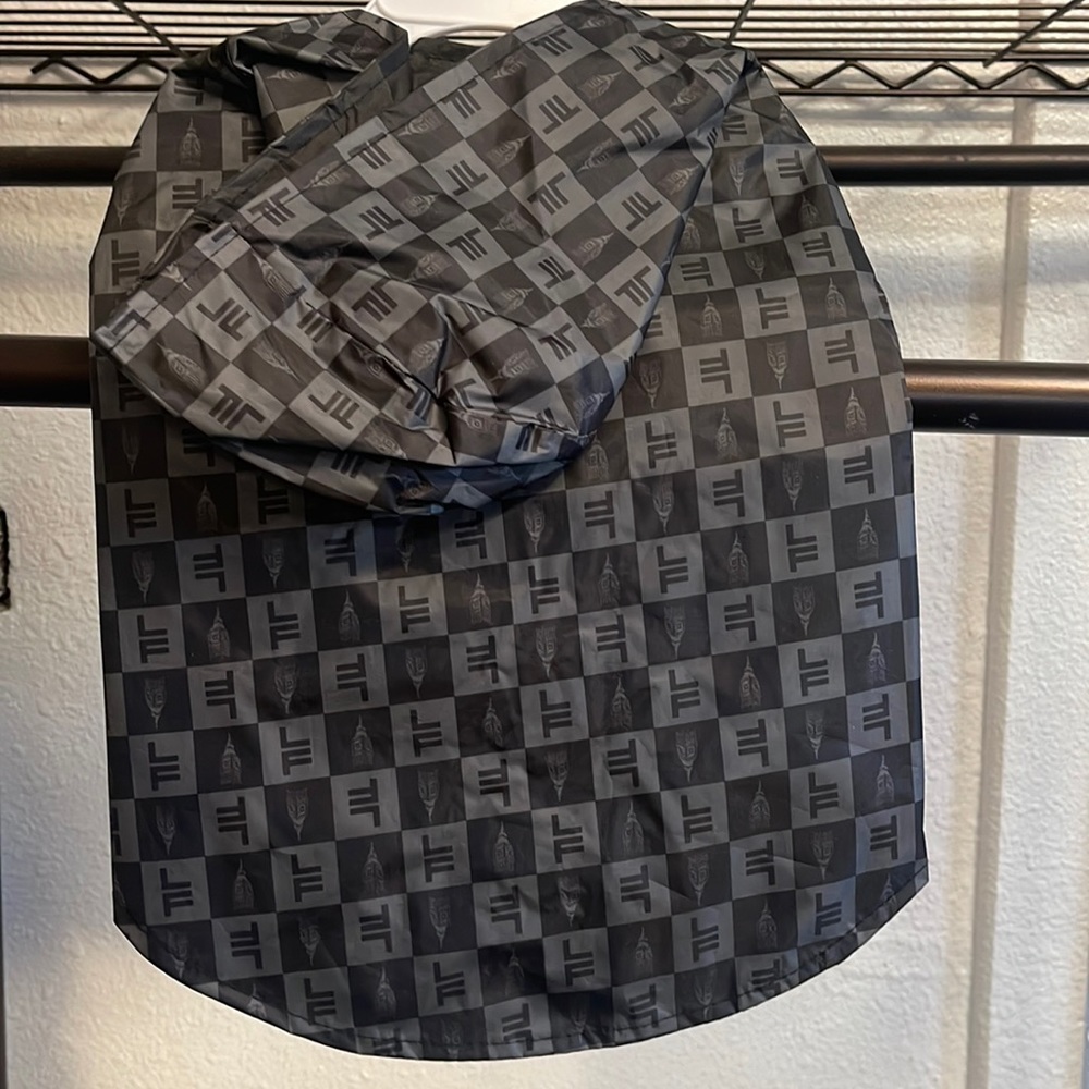 London fog doggie raincoat